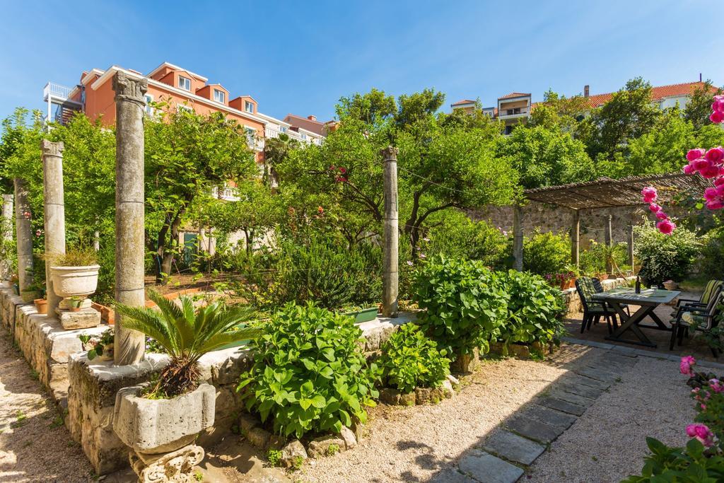Apartment Marini Dvori